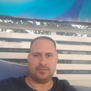 Meet your Posher, Jorge felix